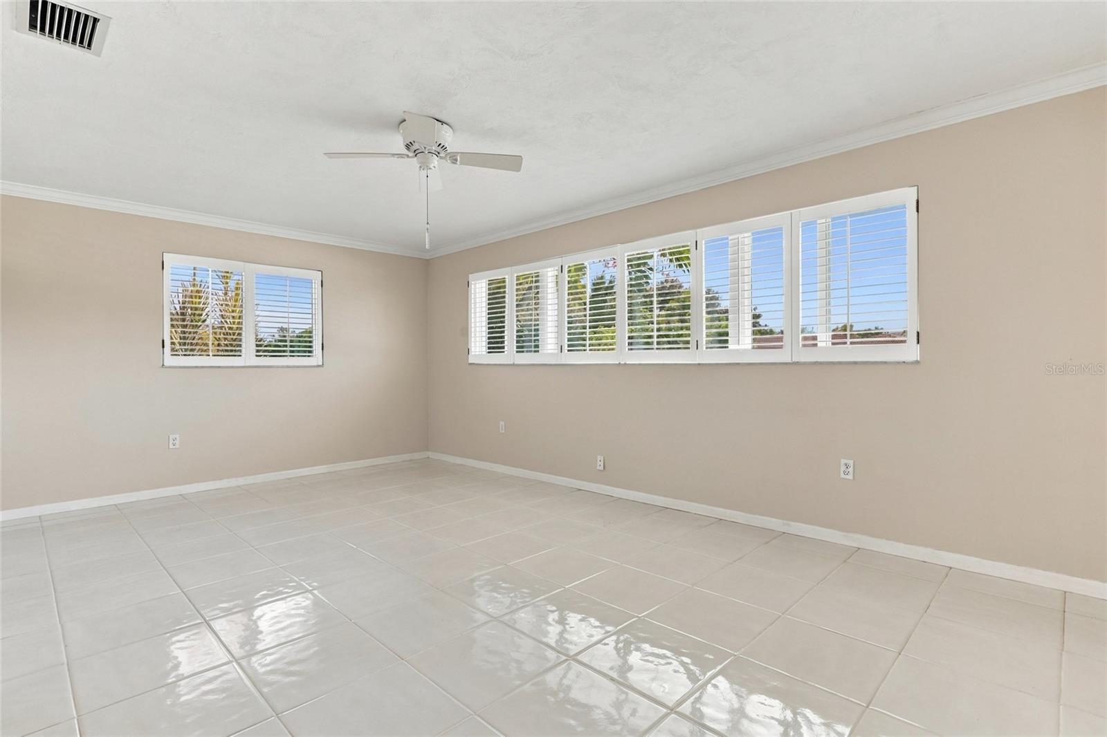 404 PICASSO DR