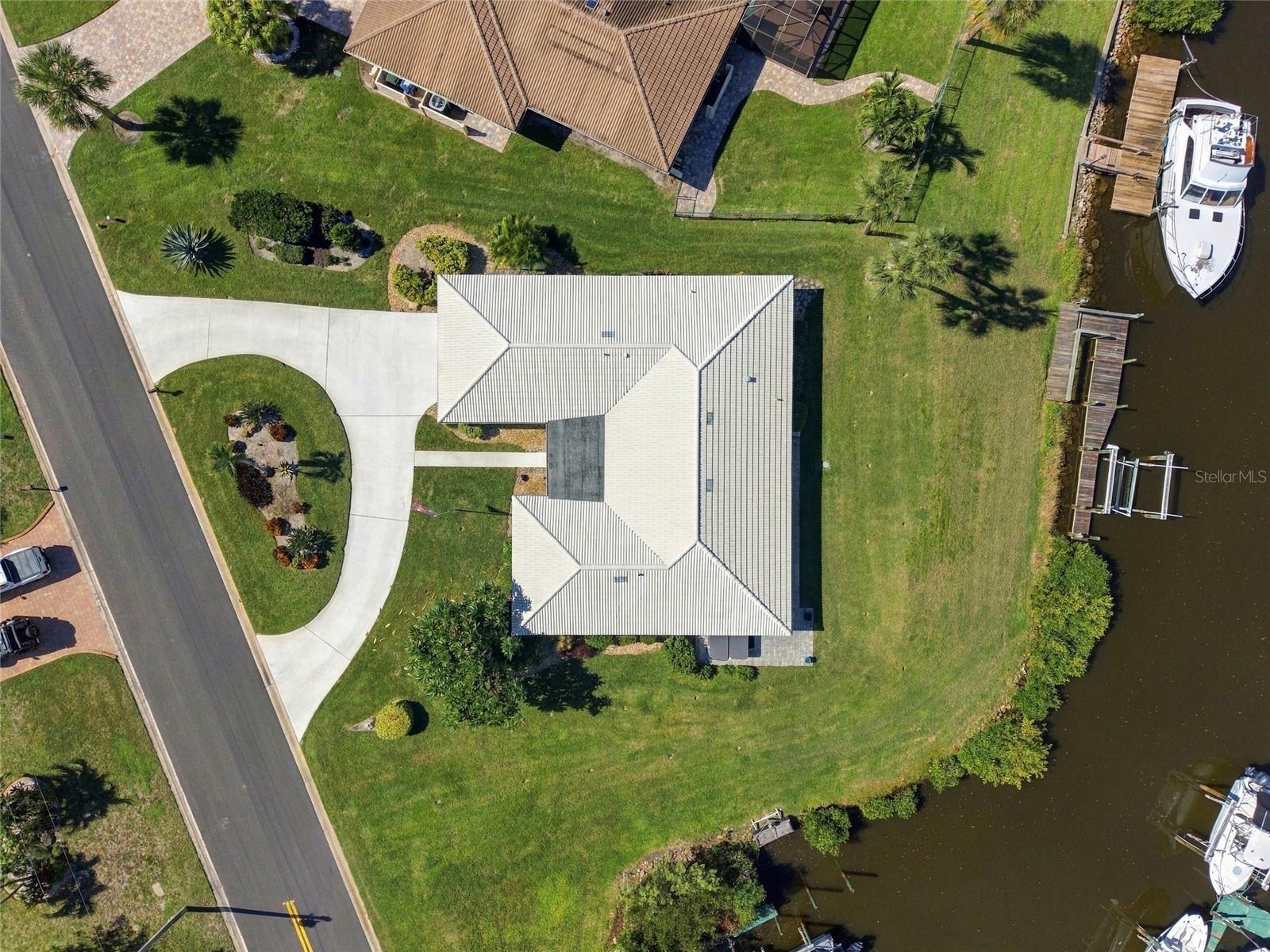 404 PICASSO DR