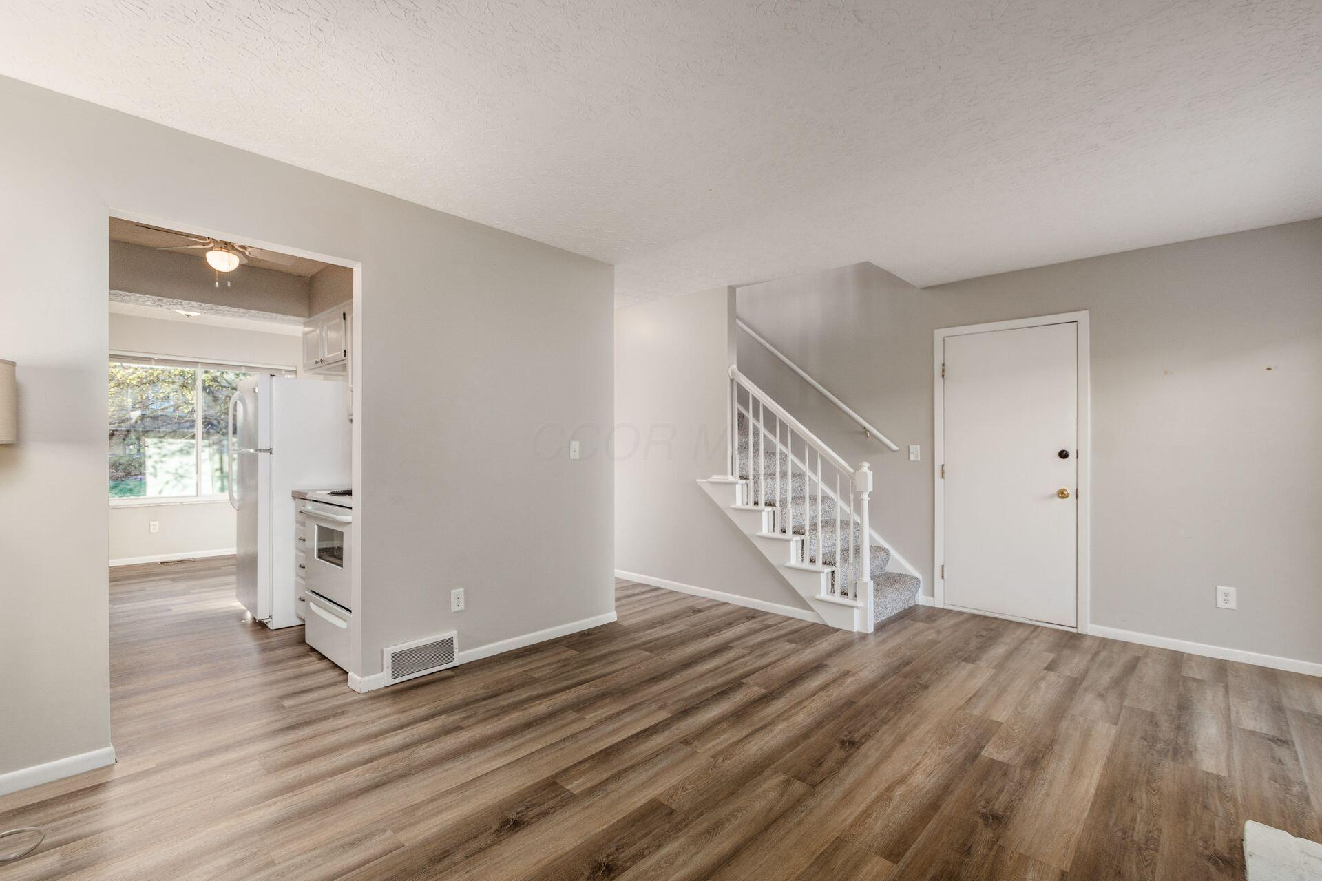 7609 Seasons Drive