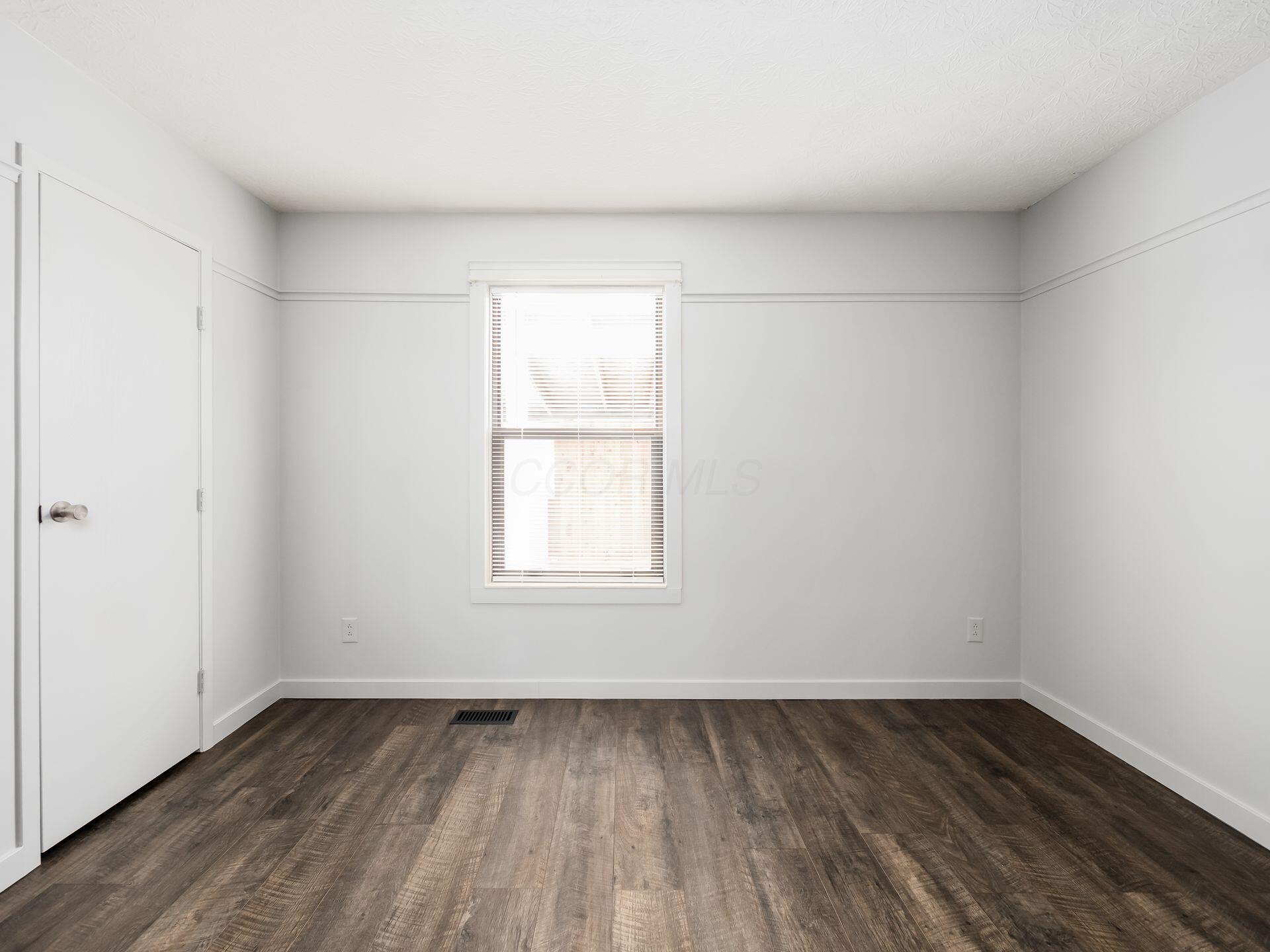 7723 Stanlake Court, Columbus