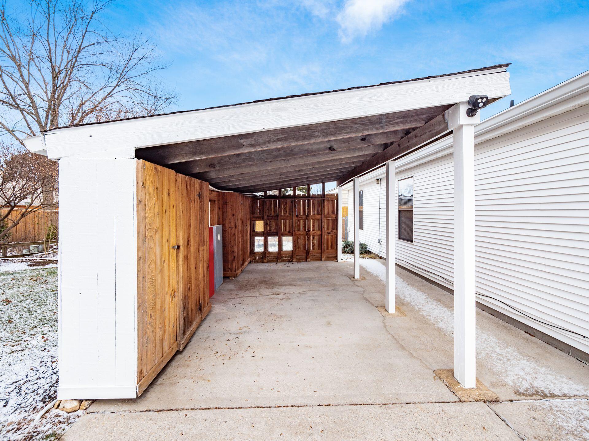 7723 Stanlake Court, Columbus