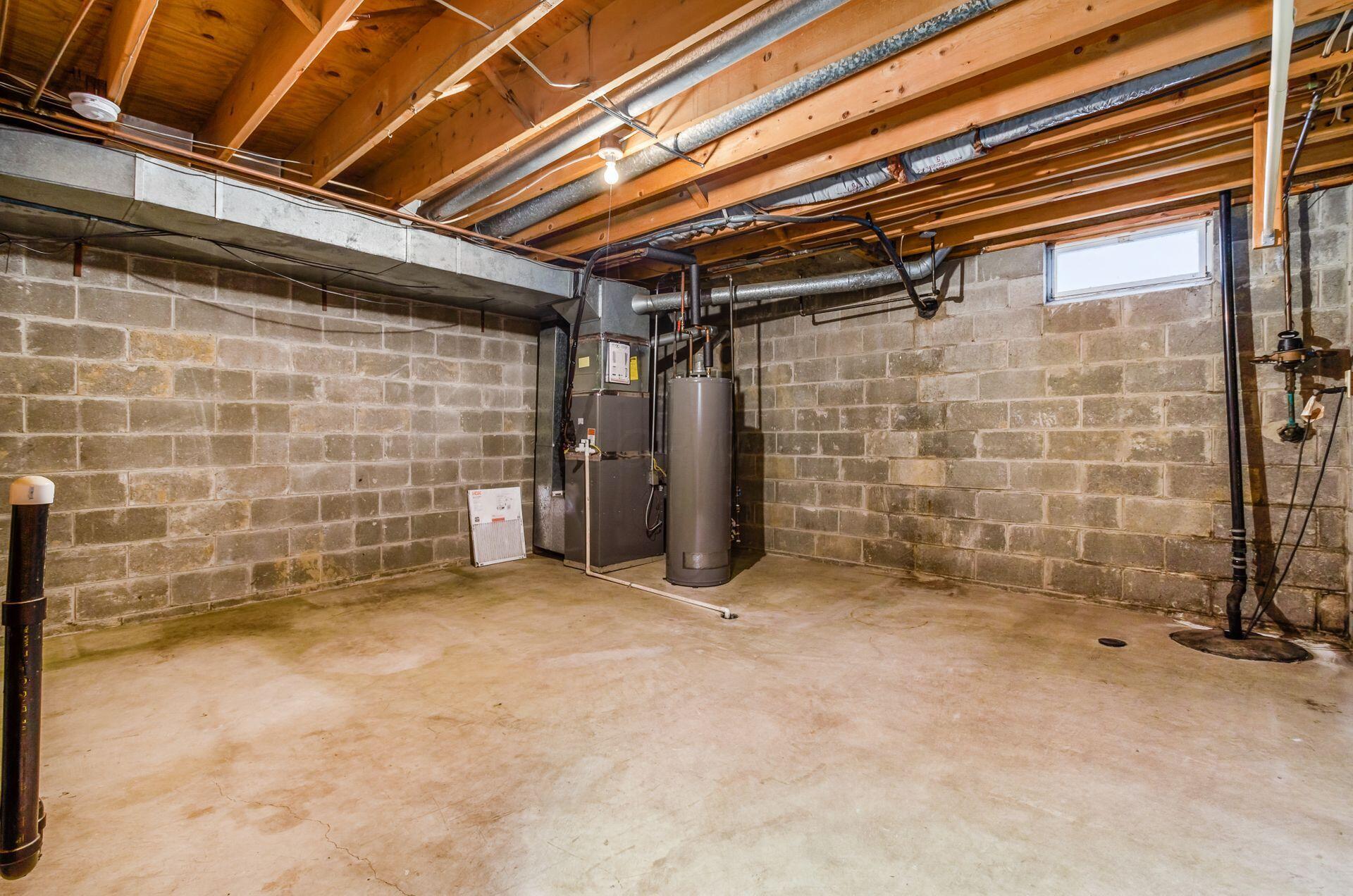 4841 Dierker Road, Columbus