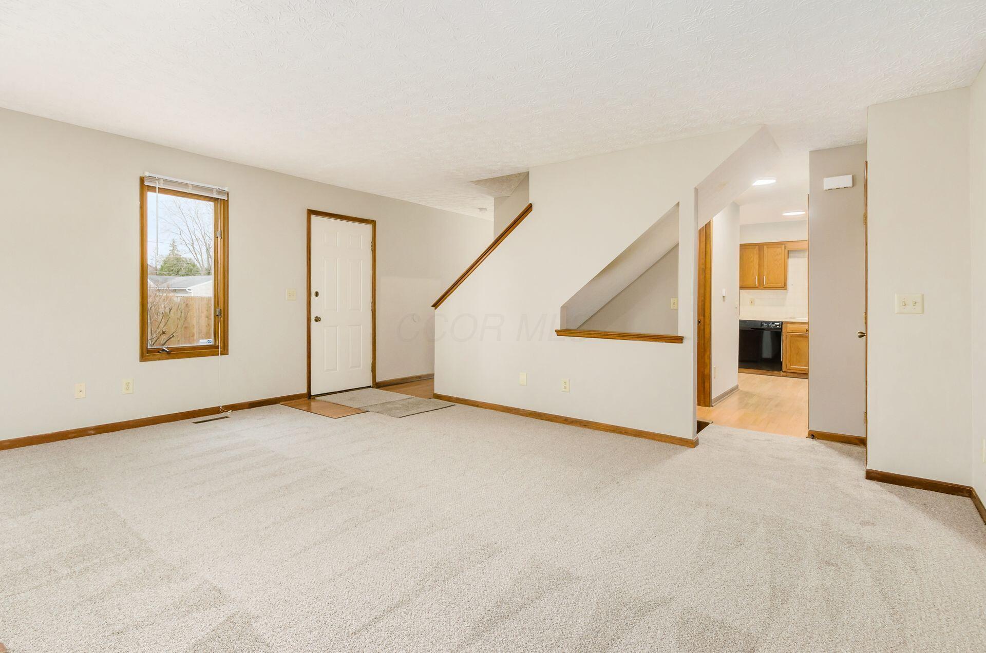 4841 Dierker Road, Columbus