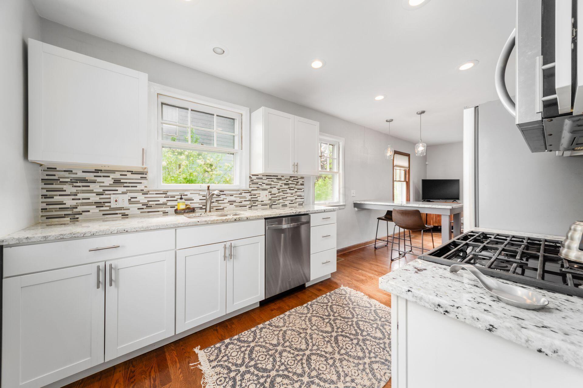 230 E Royal Forest Boulevard