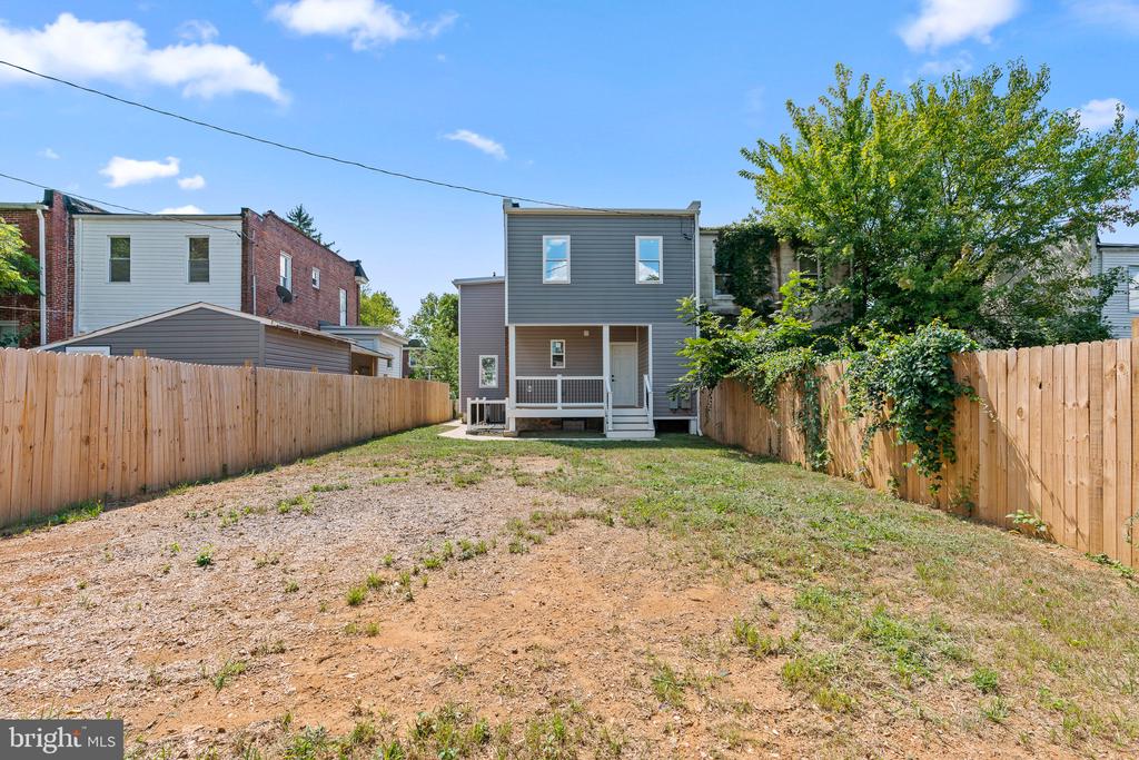 4022 BOARMAN AVENUE