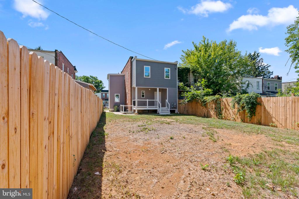 4022 BOARMAN AVENUE