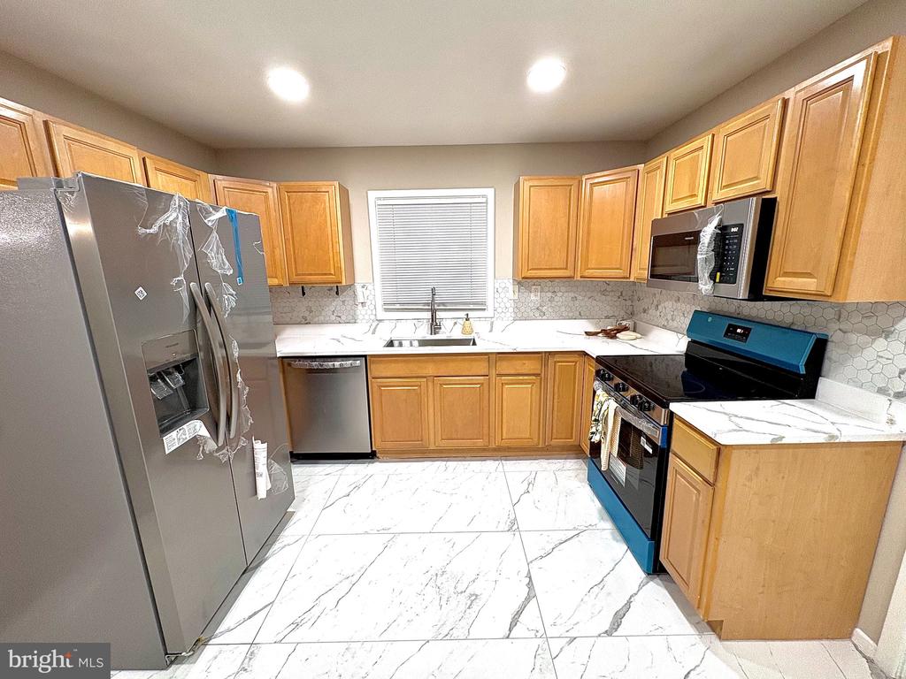12321 TILBURY LANE
