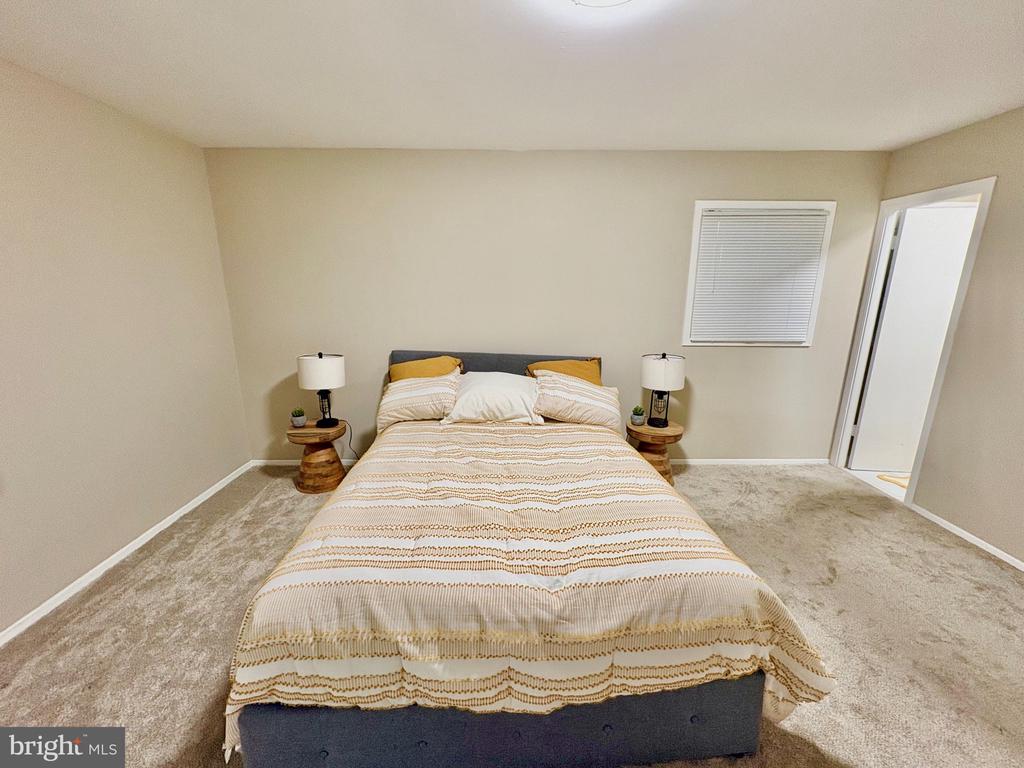 12321 TILBURY LANE
