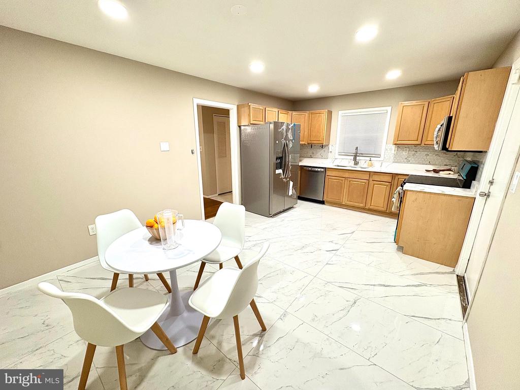 12321 TILBURY LANE