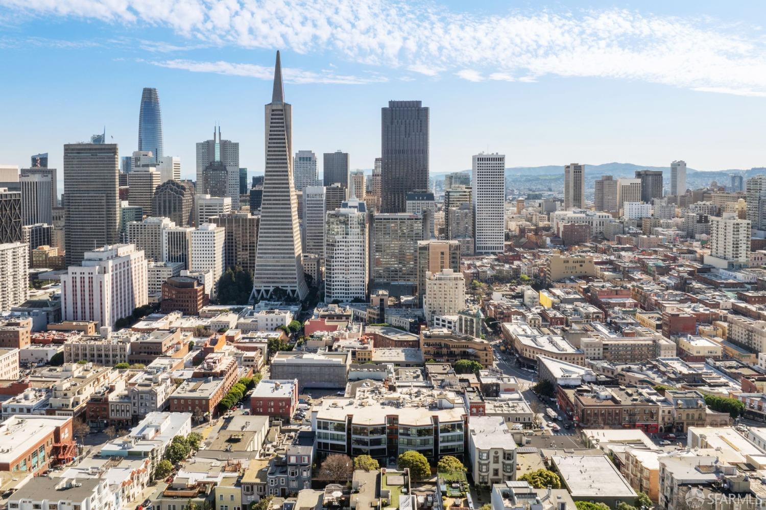 455 Vallejo Street Unit: PH6