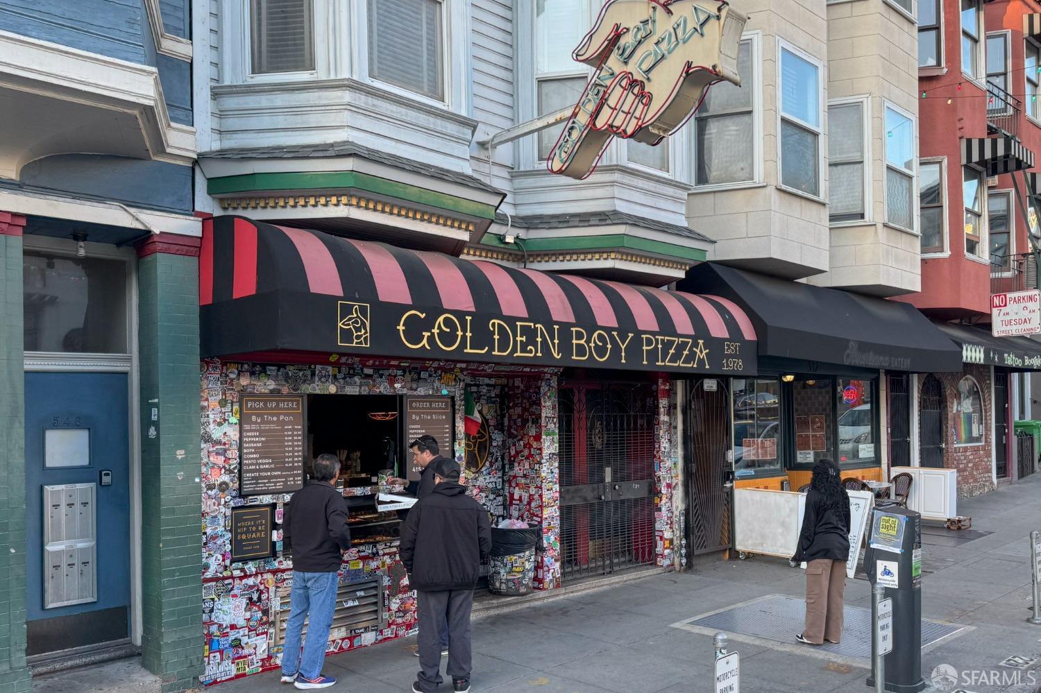 455 Vallejo Street Unit: PH6