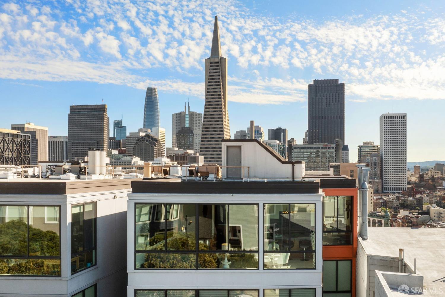455 Vallejo Street Unit: PH6