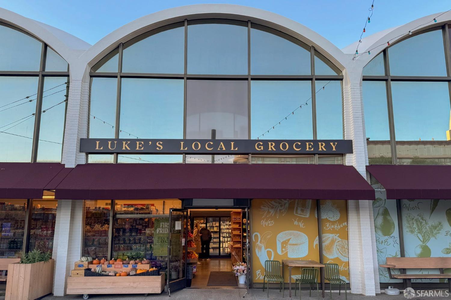 455 Vallejo Street Unit: PH6