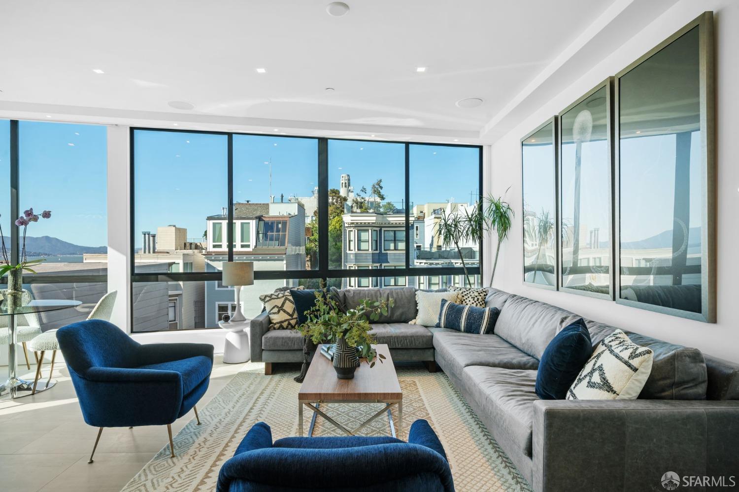 455 Vallejo Street Unit: PH6