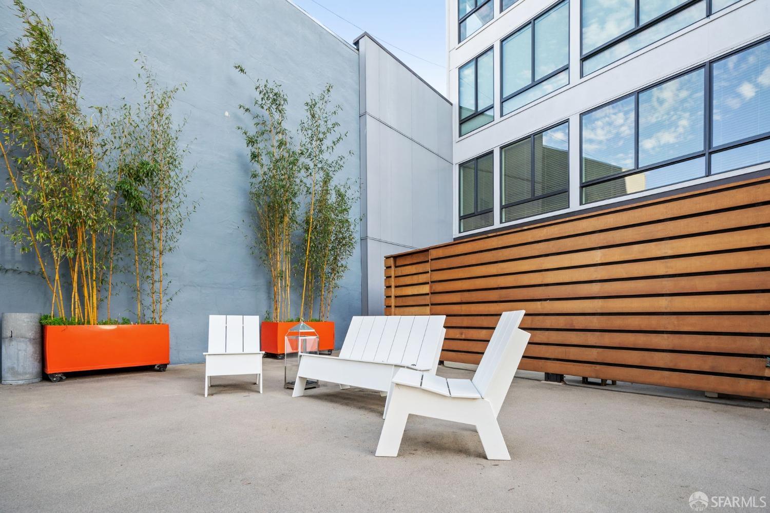 455 Vallejo Street Unit: PH6