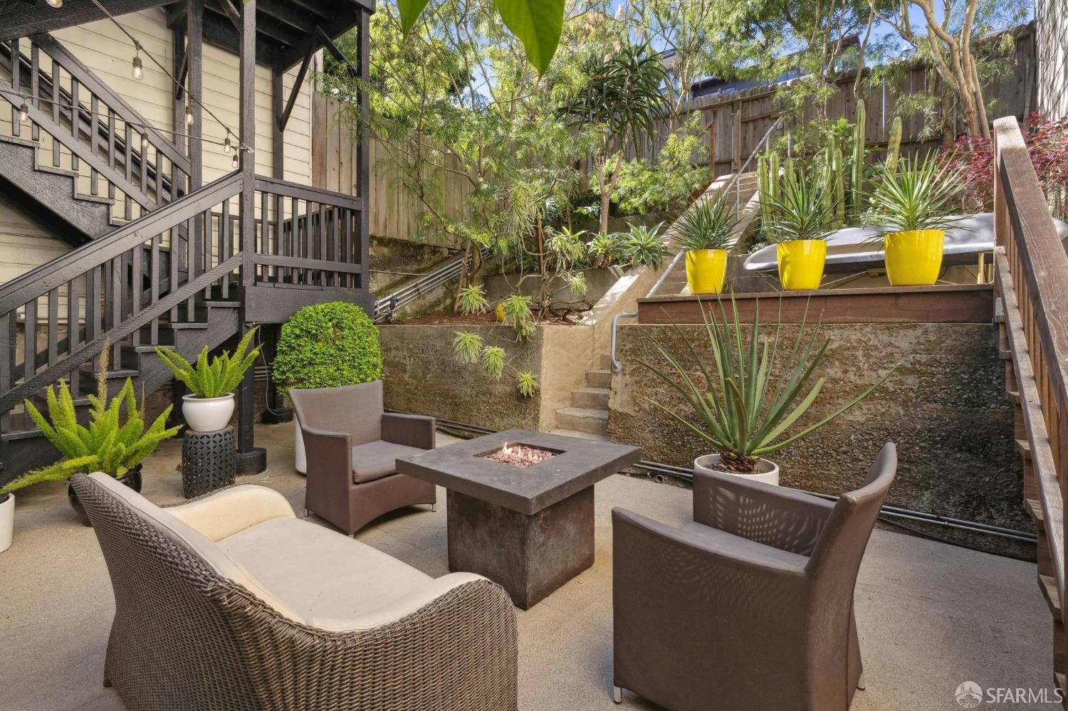 1157 Broderick Street