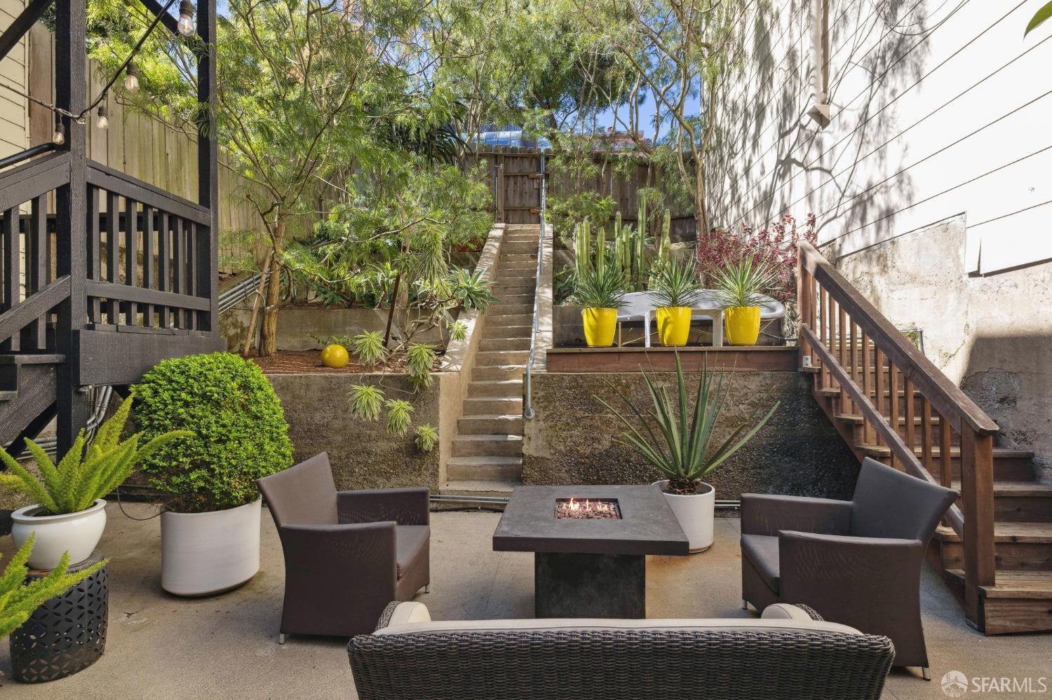 1157 Broderick Street