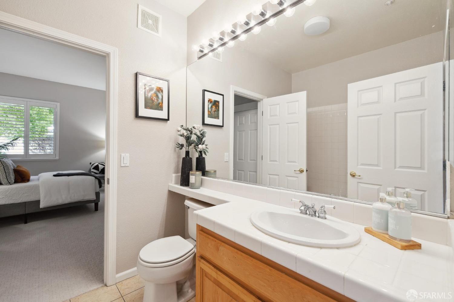 211 Fox Sparrow Lane