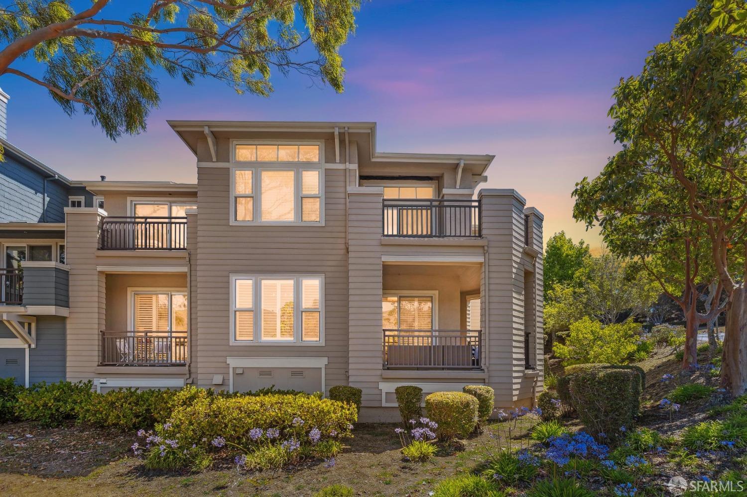 211 Fox Sparrow Lane