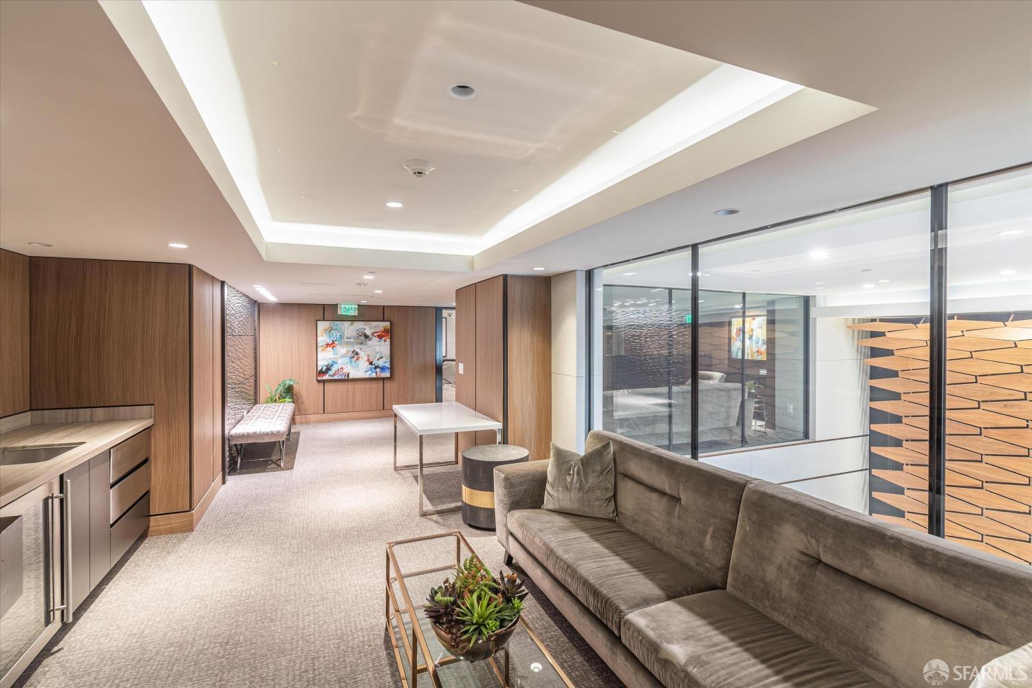 72 Townsend Street # 506