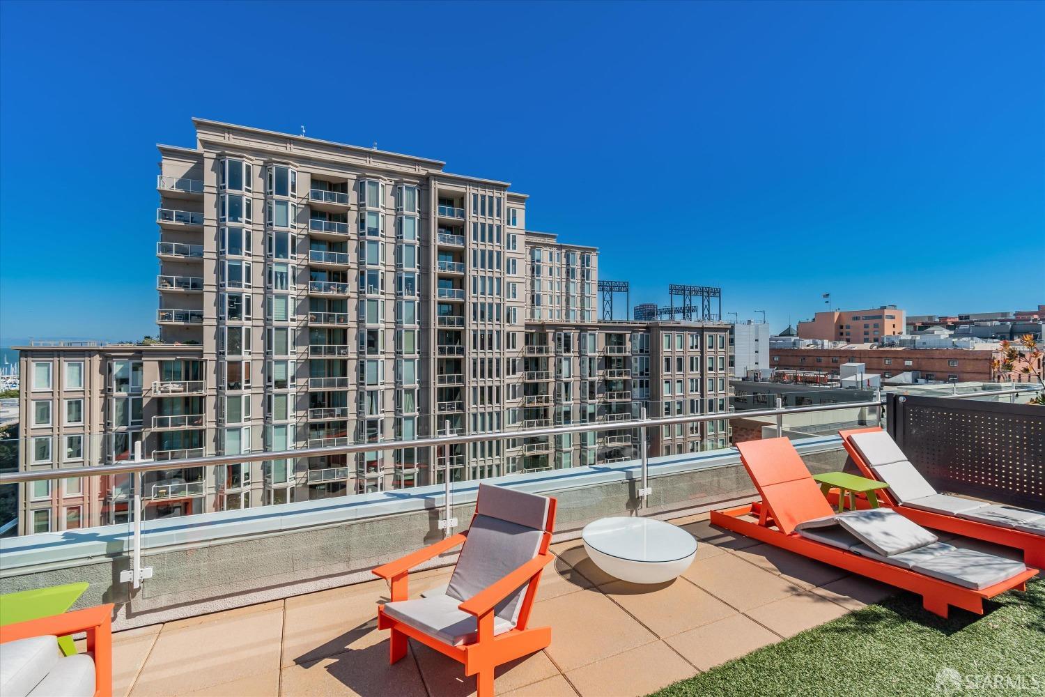 72 Townsend Street # 506