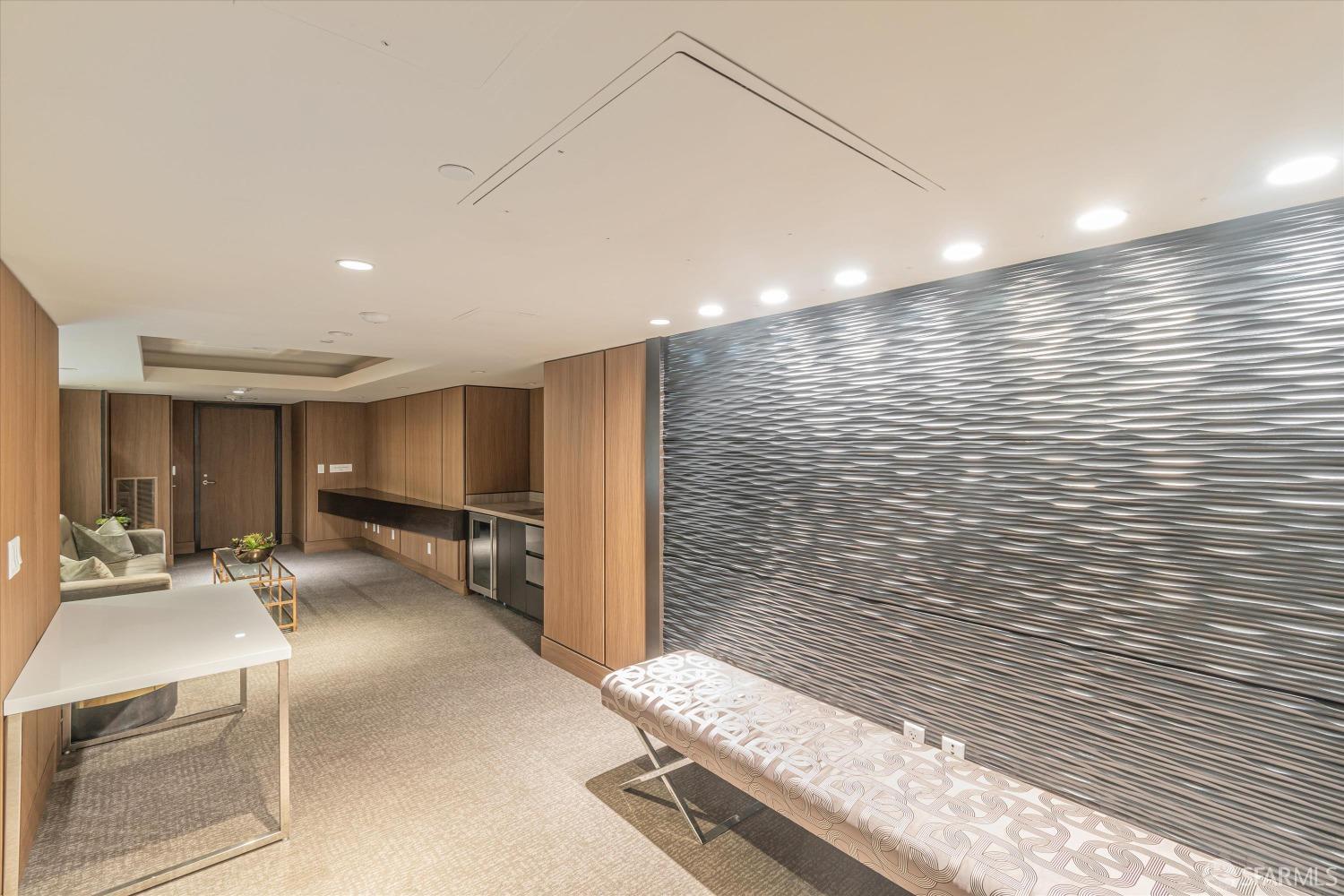 72 Townsend Street # 506