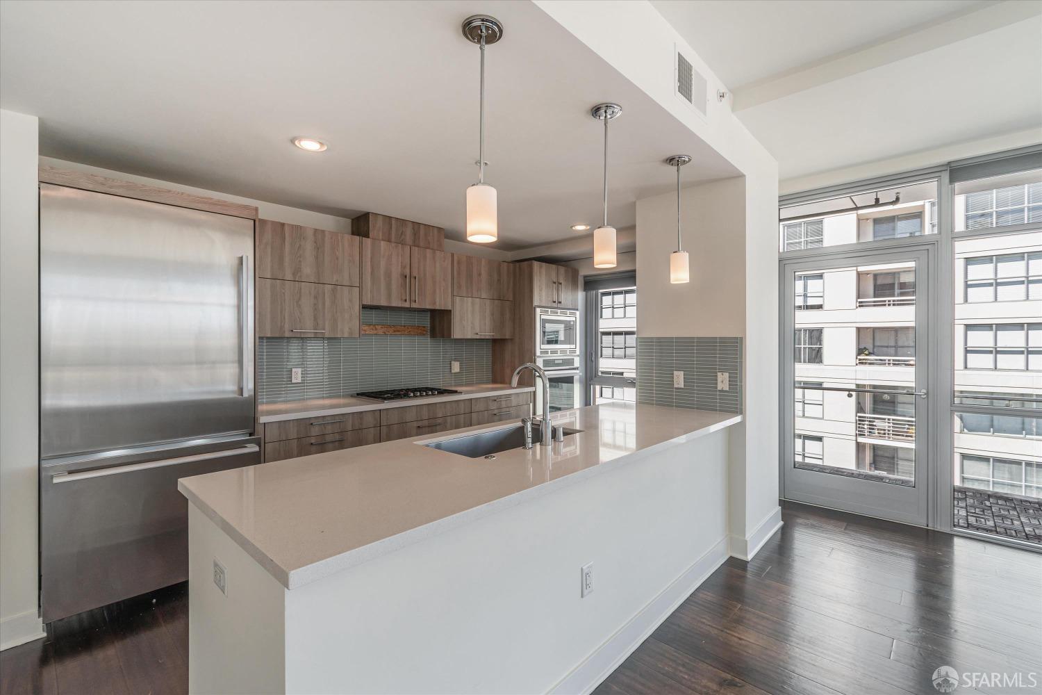 72 Townsend Street # 506