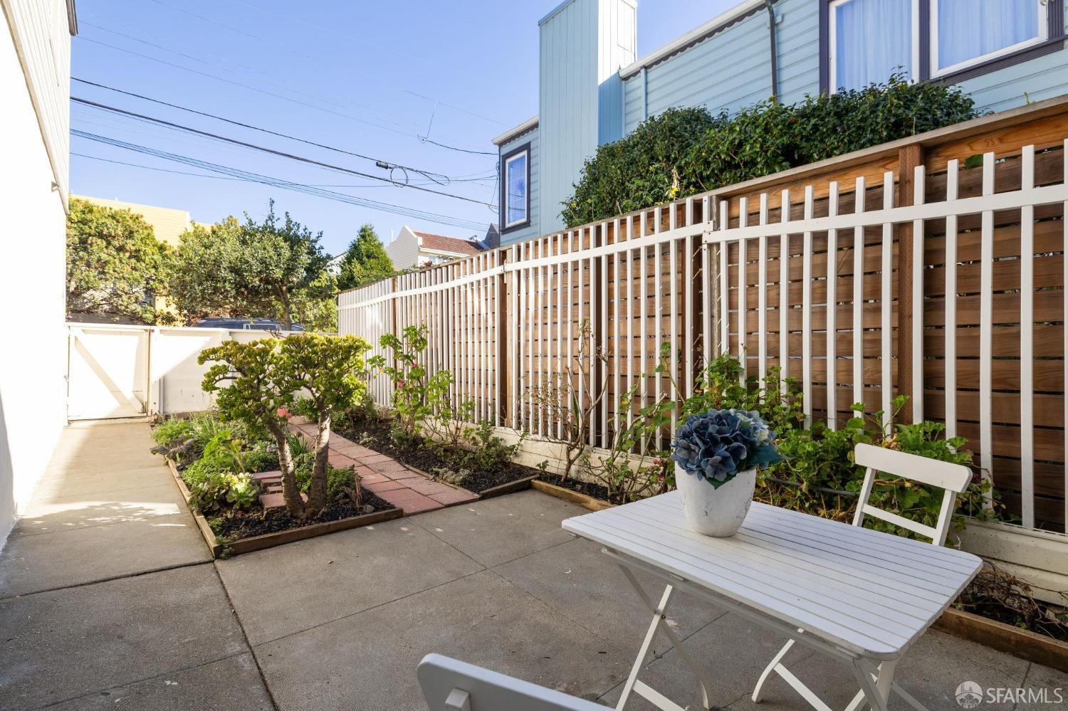 2301 Lincoln Way