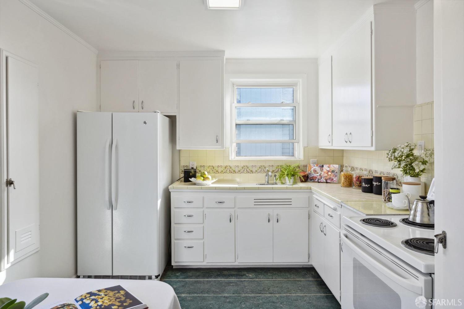2301 Lincoln Way