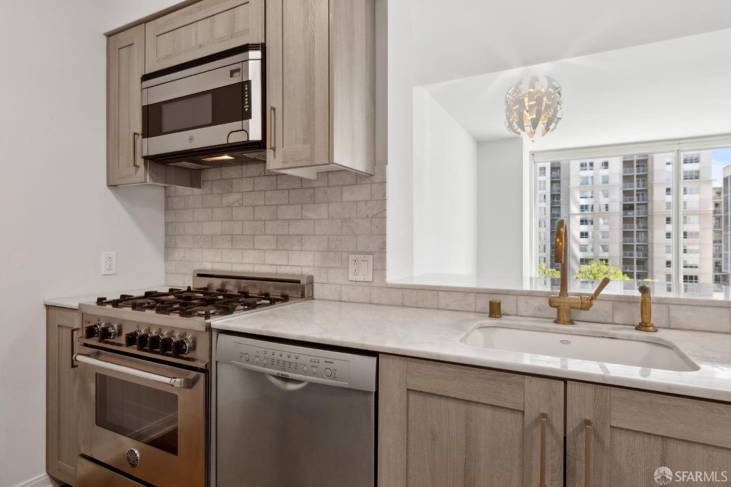 401 Harrison Street # 4E