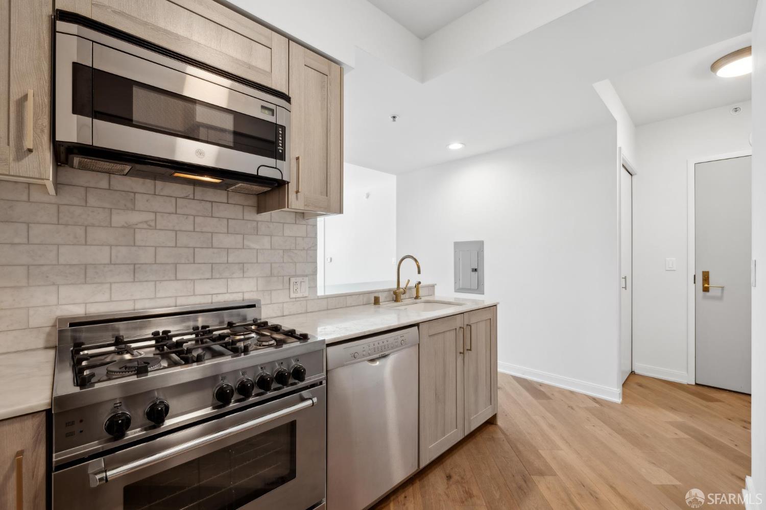 401 Harrison Street # 4E