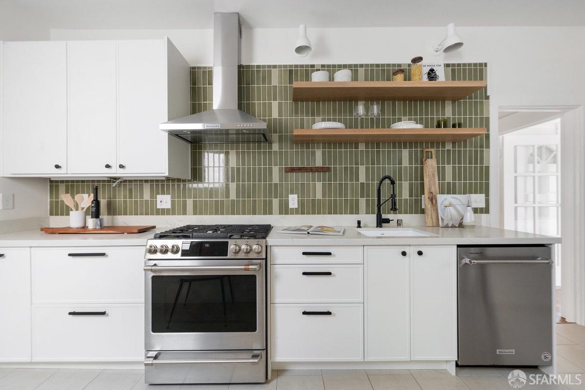 1446 Cabrillo Street