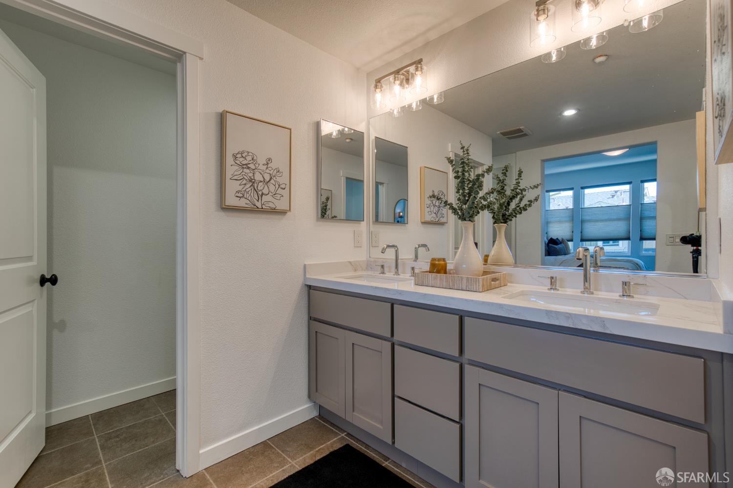 121 Diamond Cove Terrace