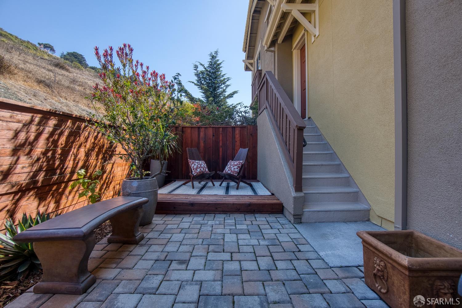 121 Diamond Cove Terrace