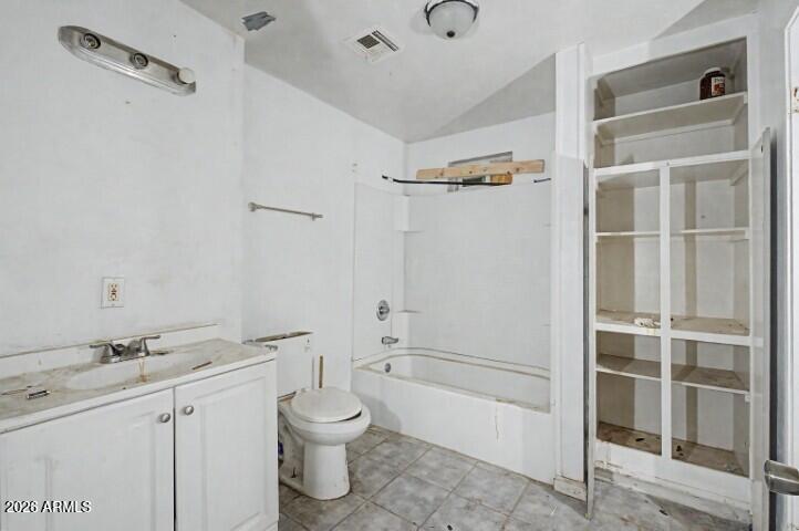 1312 W SUNLAND Avenue