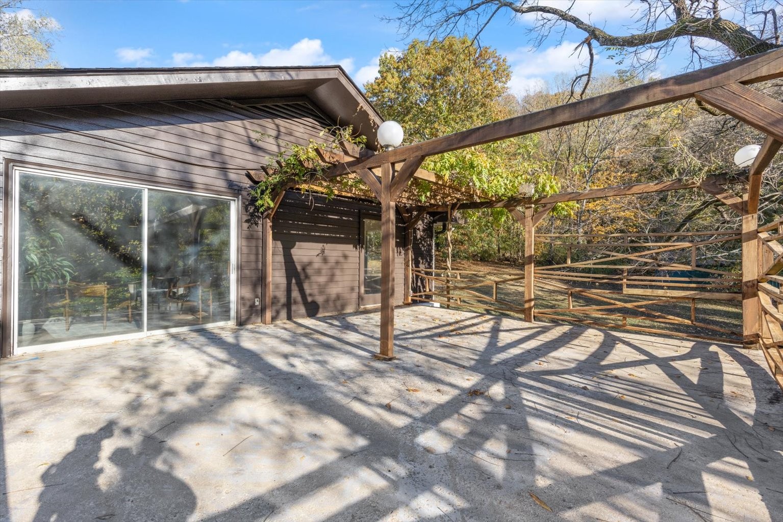 6720 Rodney Ct