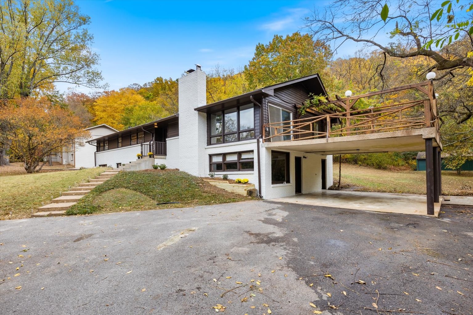 6720 Rodney Ct