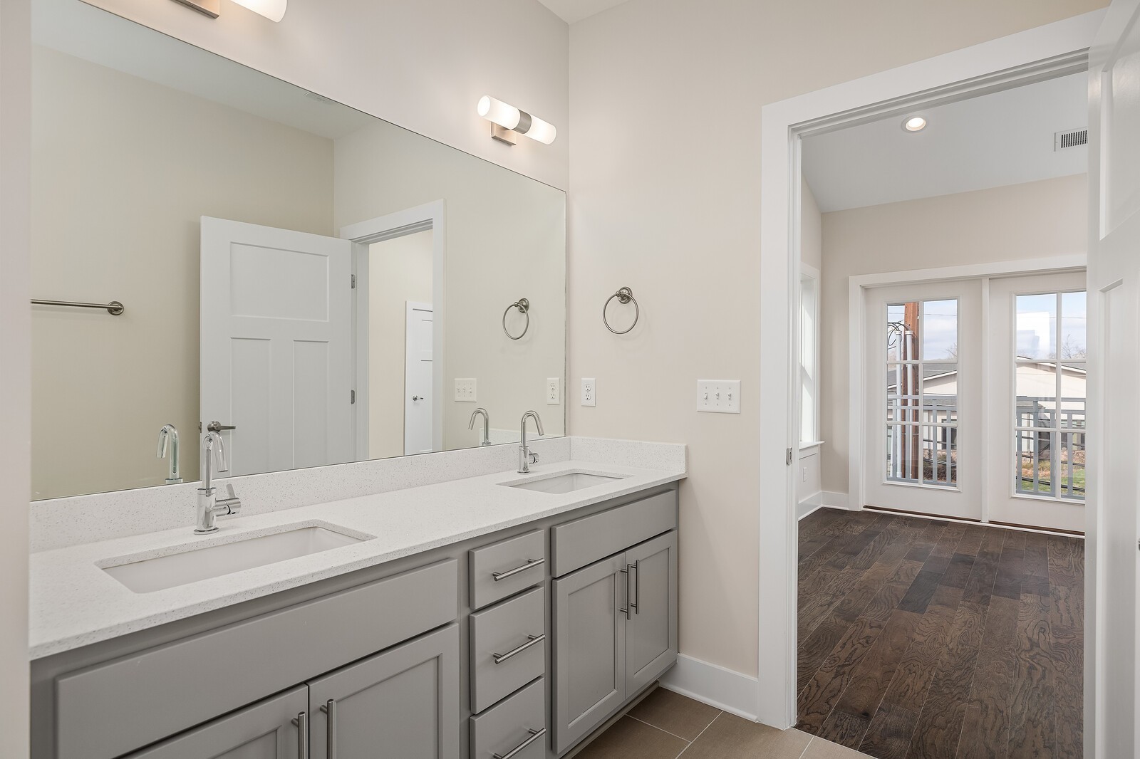 6719 Charlotte Pike Unit: 5