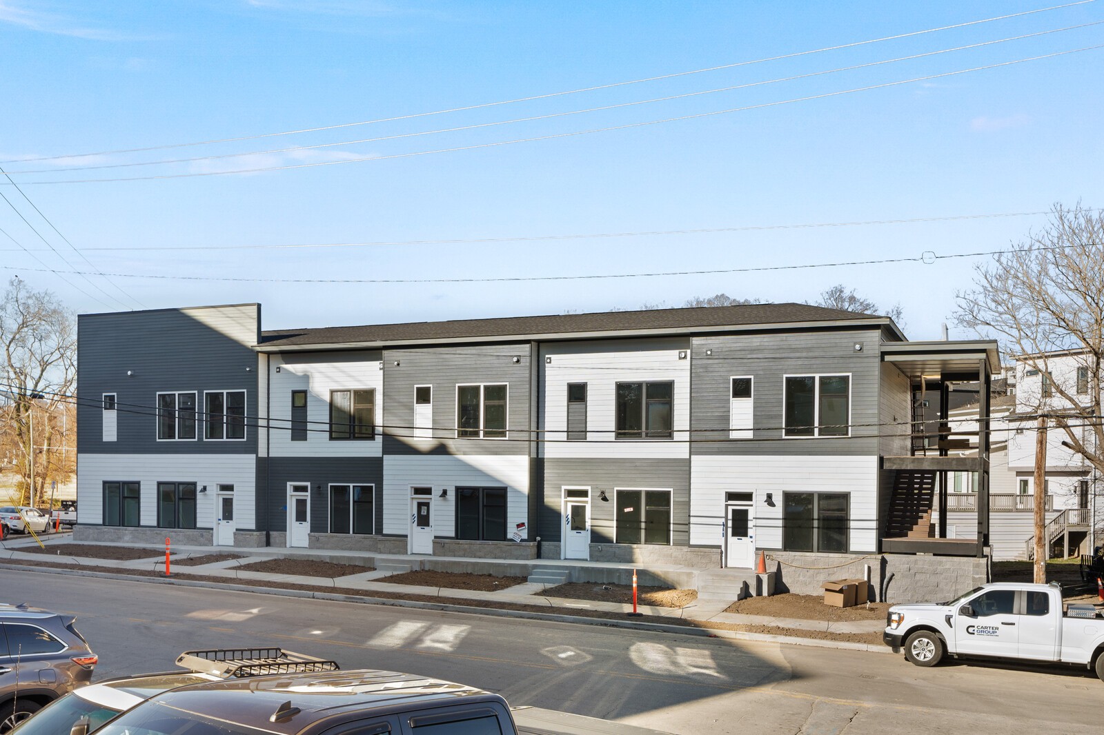 1280 3rd Ave, S
