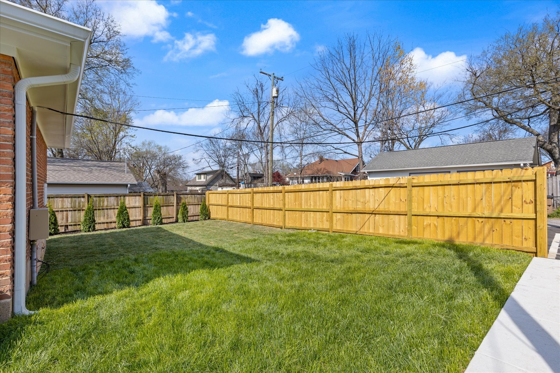 627 Shelby Ave Unit: 1