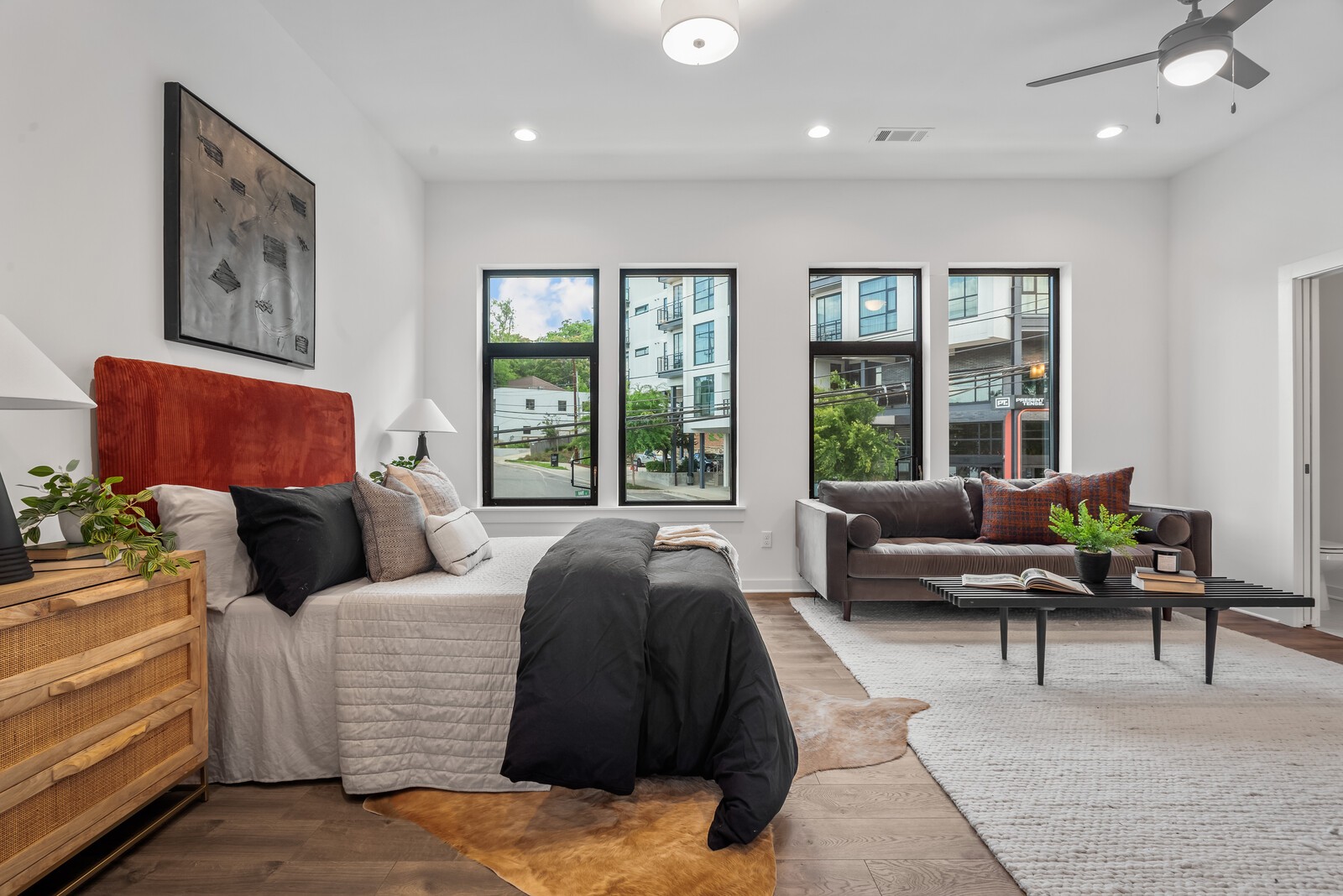1272 3rd Ave, S Unit: 206