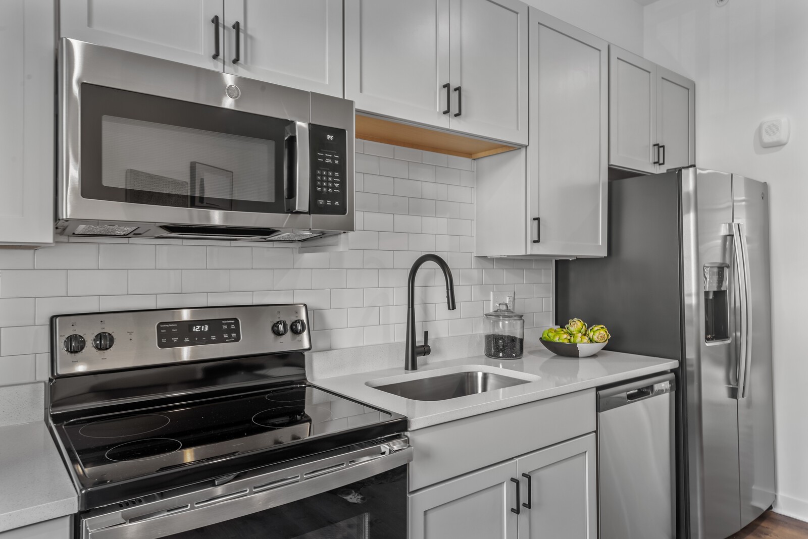 1272 3rd Ave, S Unit: 206