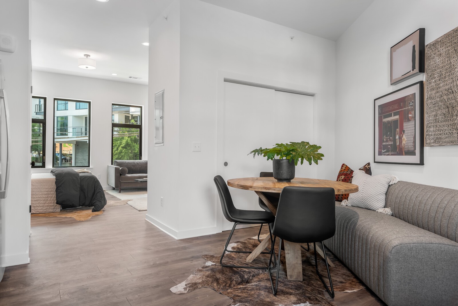 1272 3rd Ave, S Unit: 206
