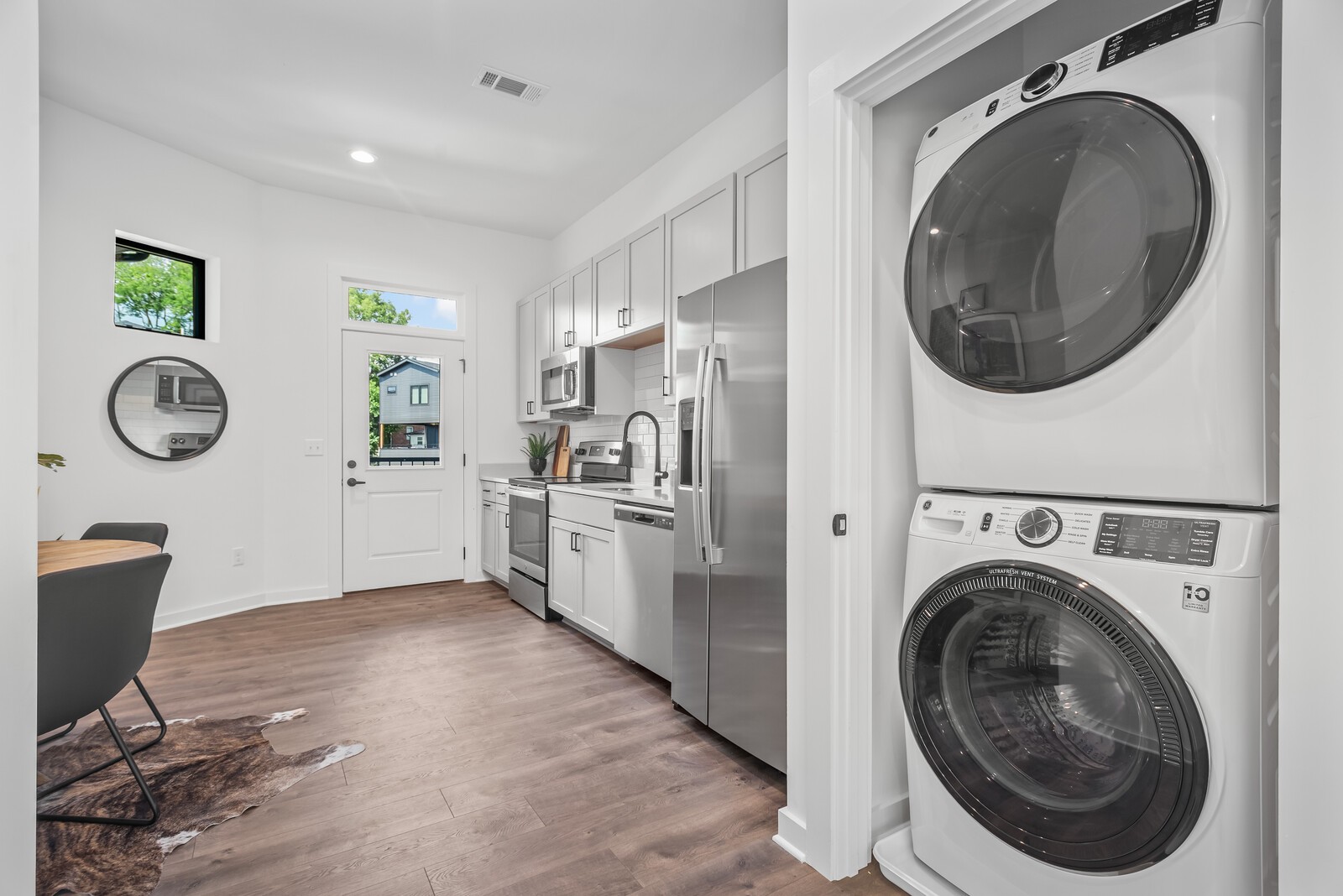 1272 3rd Ave, S Unit: 206