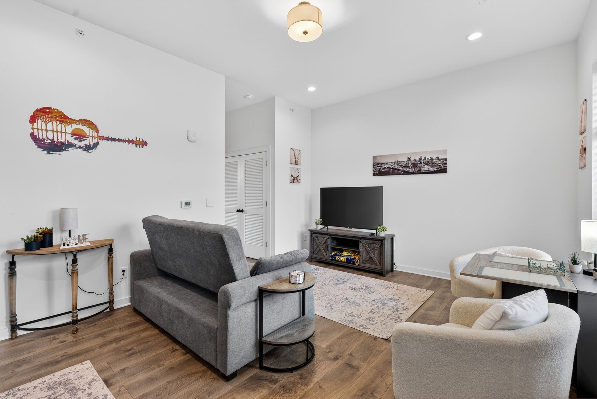 218 Hart St