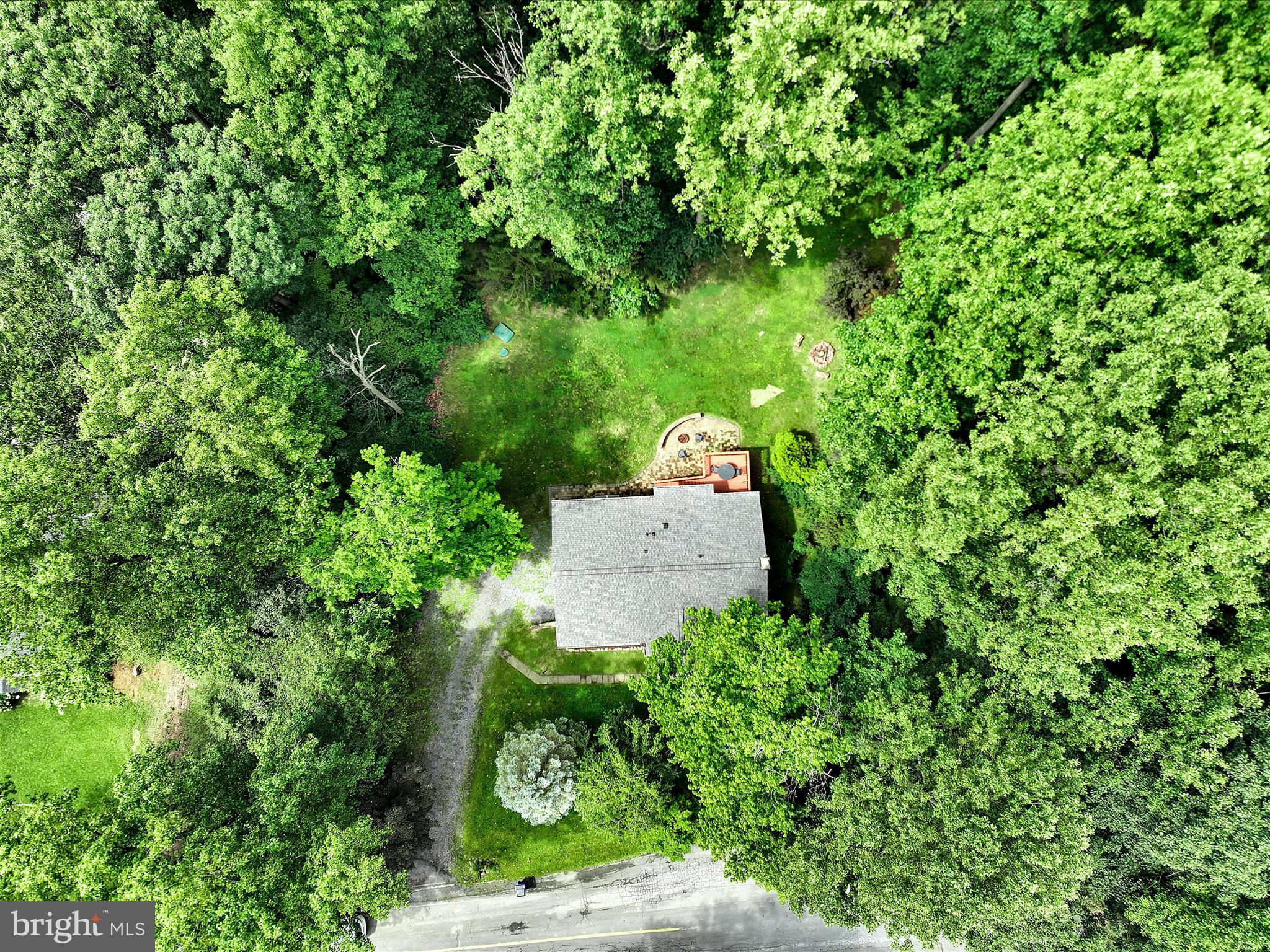 25 Woodland Dr