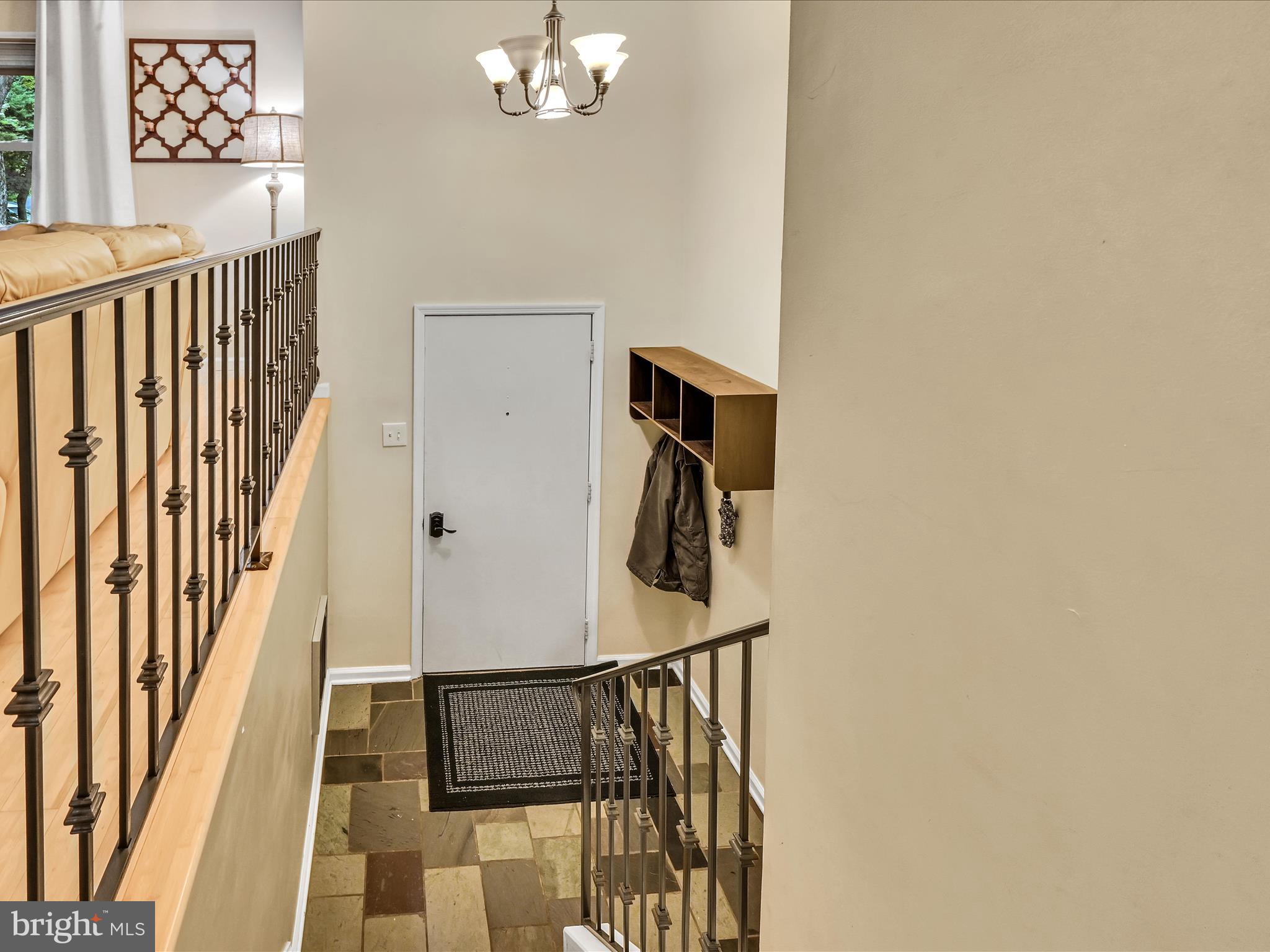 25 Woodland Dr