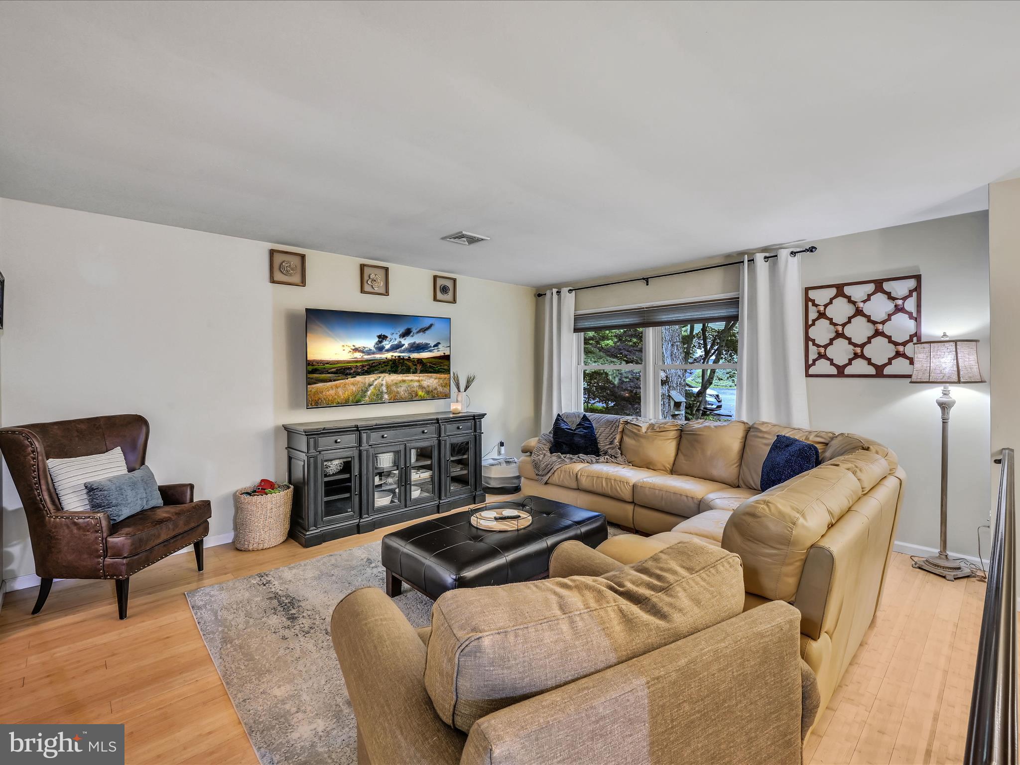 25 Woodland Dr