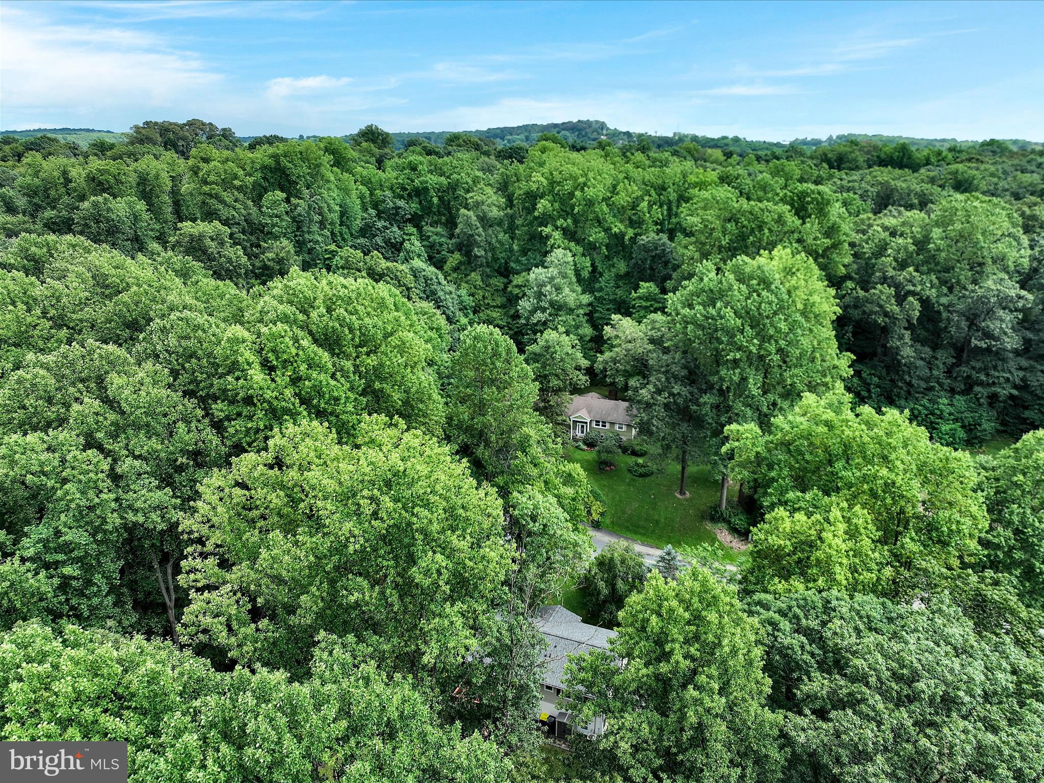 25 Woodland Dr