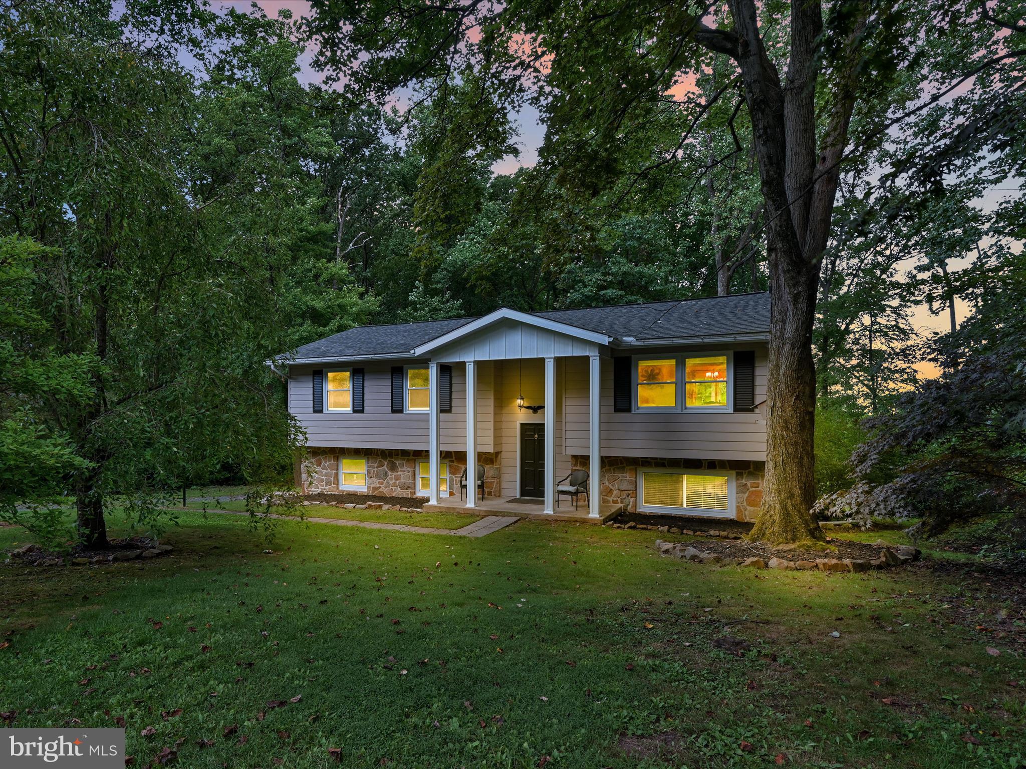 25 Woodland Dr